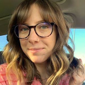 Meet your Posher, Jen